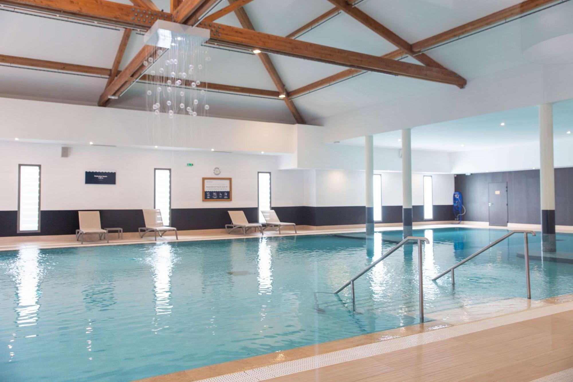 Zenitude Hotel La Valadiere, Ascend Hotel Collection Juvignac Bagian luar foto